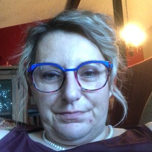 Meet your Posher, Edith